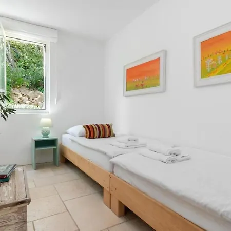 Traumhaftes Mit Grosser Terrasse By Interhome Διαμέρισμα Sveta Marina